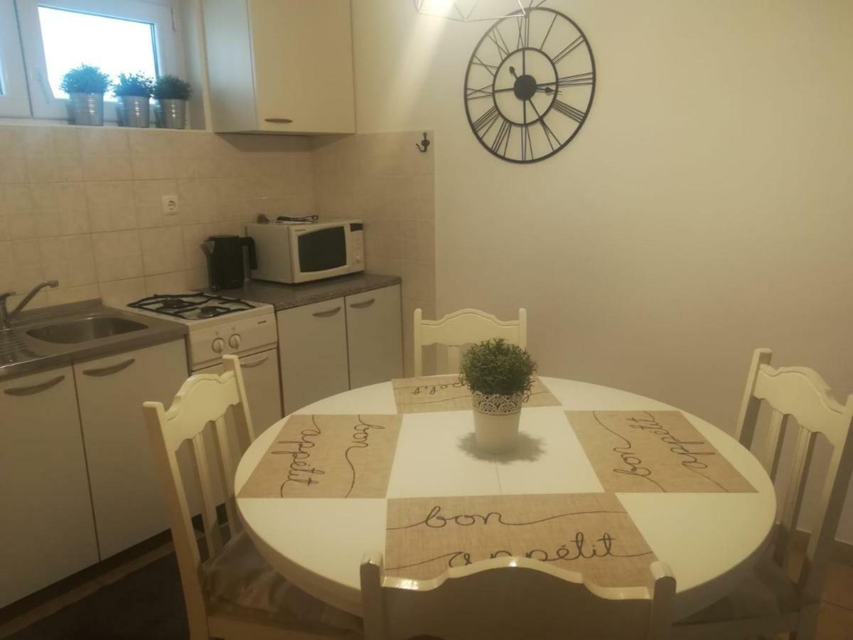 Vila Snjezana Tučepi Eksteriør bilde